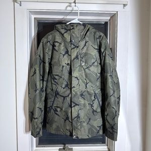 Men's North Face Camo Jacket Size Large